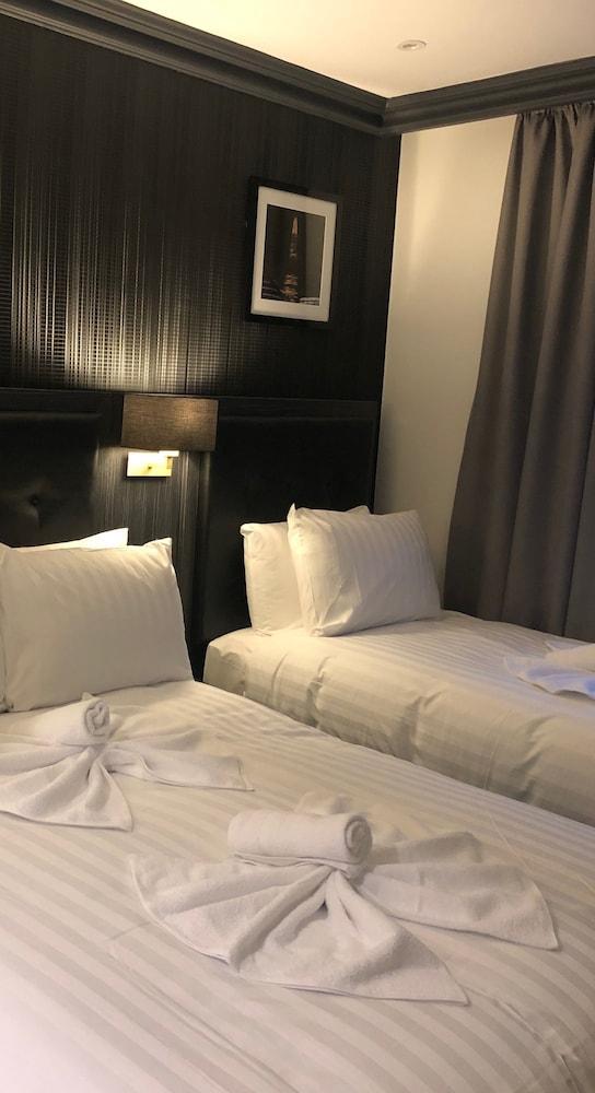 The Pack And Carriage London Hotel ภายนอก รูปภาพ