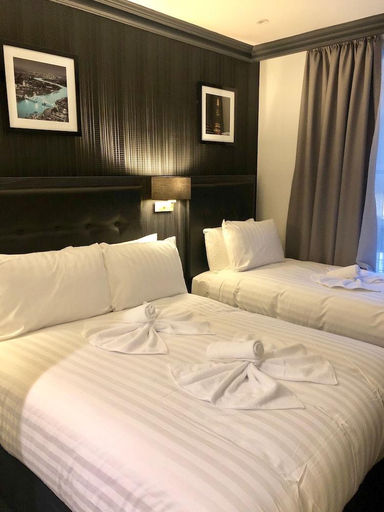 The Pack And Carriage London Hotel ภายนอก รูปภาพ