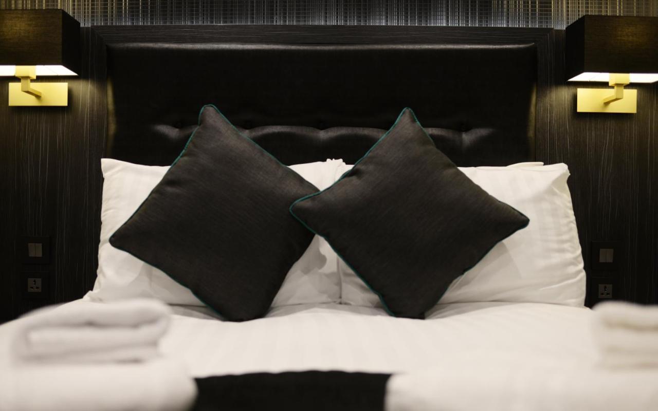 The Pack And Carriage London Hotel ภายนอก รูปภาพ