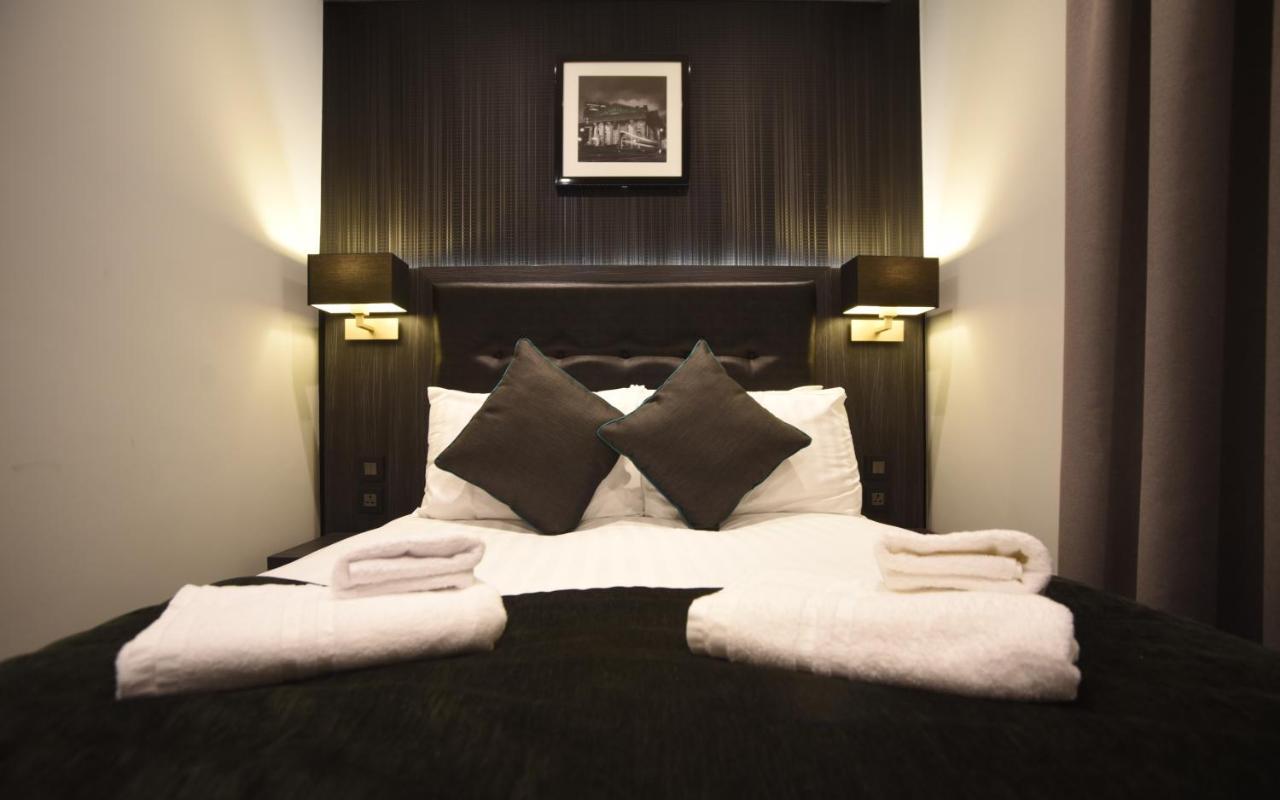 The Pack And Carriage London Hotel ภายนอก รูปภาพ