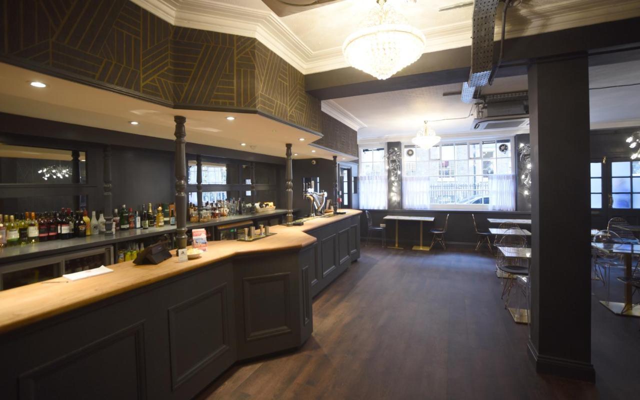 The Pack And Carriage London Hotel ภายนอก รูปภาพ